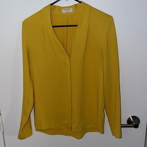 Babaton Aritzia Women's Mustard V-Neck Long Sleeve Blouse